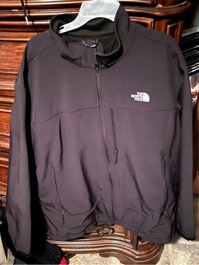 Men’s size 3xl The North Face long sleeve  Black light weight Performance Jacket